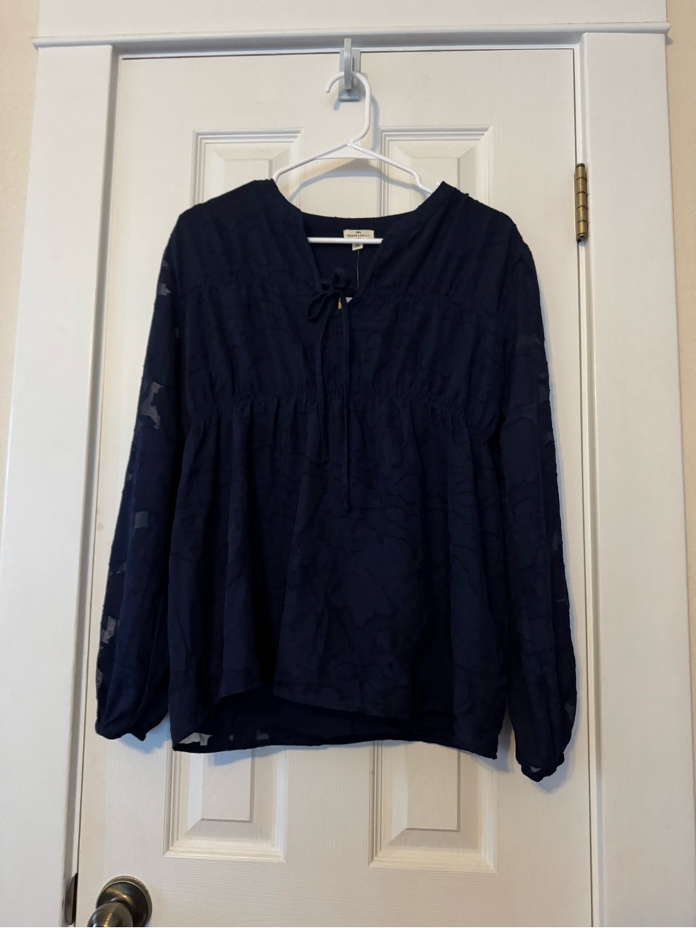 Mason &‎ Belle Navy Blue Floral Burnout Blouse Medium NWT Sheer Long Sleeves